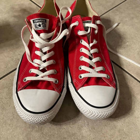 Converse Red Low-Top Sneakers - Picture 2 of 2